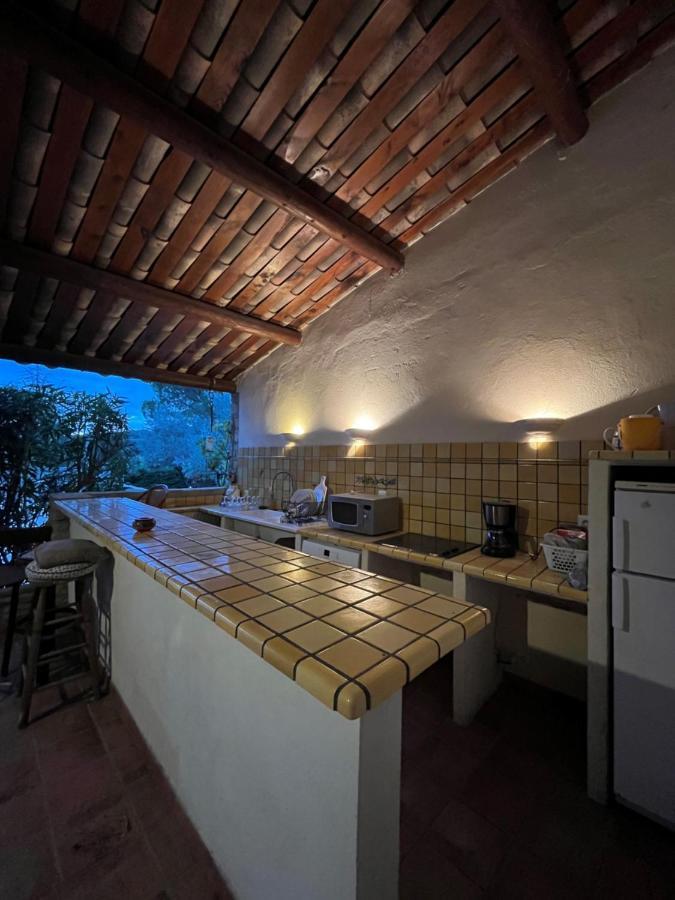 فيلا Le Cabanon Des Cigales Provencale Puyméras المظهر الخارجي الصورة