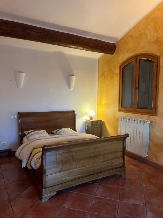 فيلا Le Cabanon Des Cigales Provencale Puyméras المظهر الخارجي الصورة