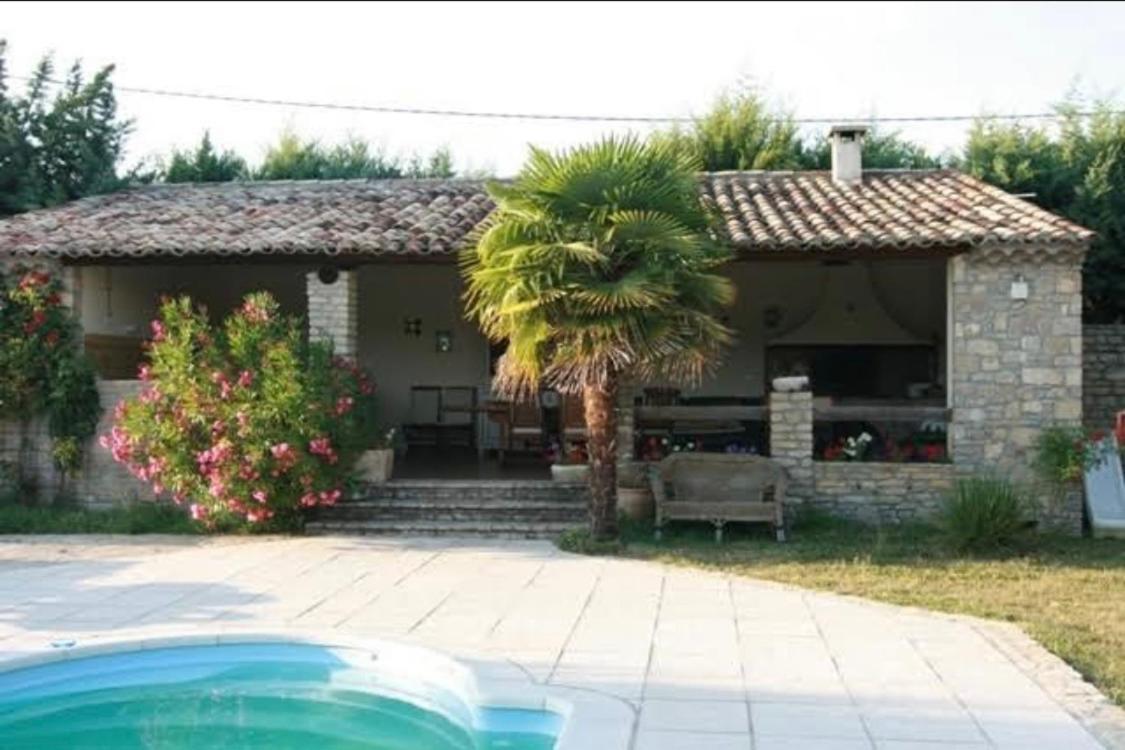 فيلا Le Cabanon Des Cigales Provencale Puyméras المظهر الخارجي الصورة